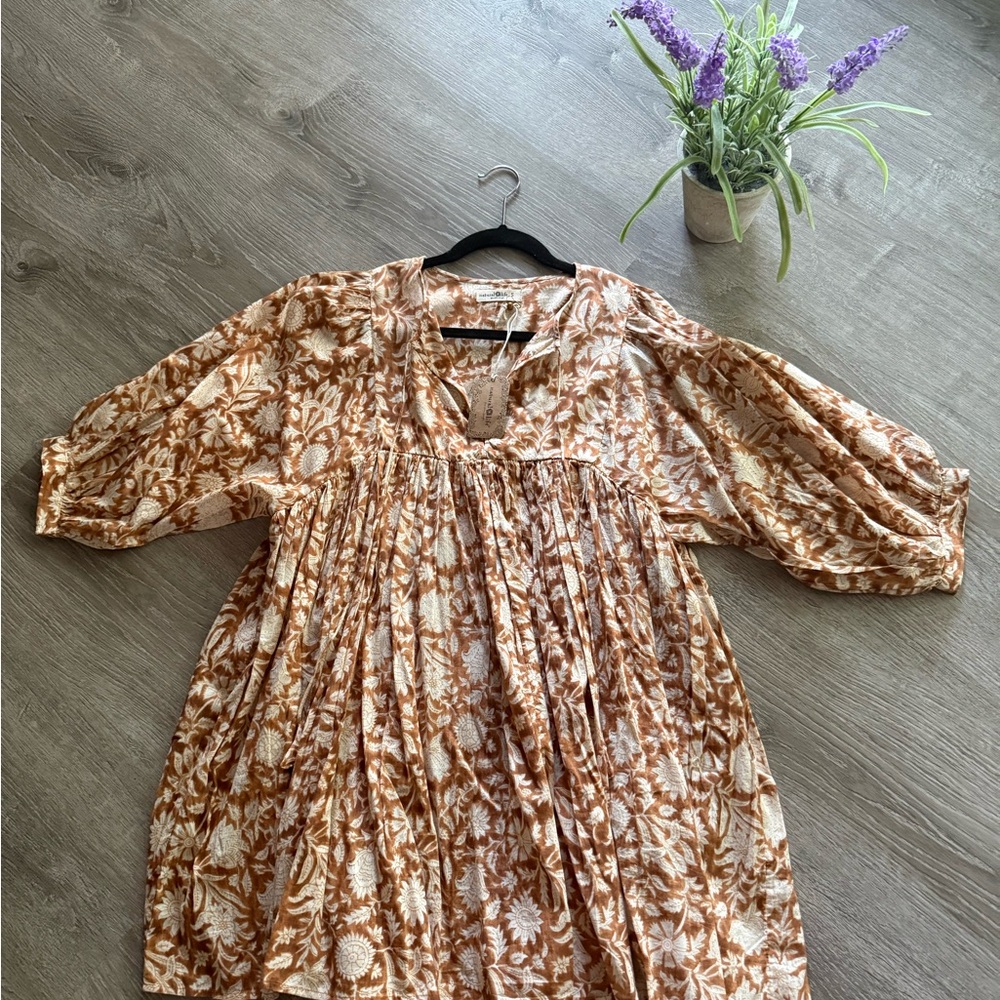 NATURAL LIFE Floral Tan and Cream Tunic